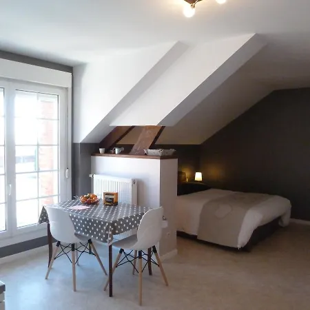 Ferme De Bonavis Couette-café